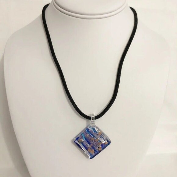 Diamond Glass Pendant Necklace Dark Blue - Picture 2 of 6